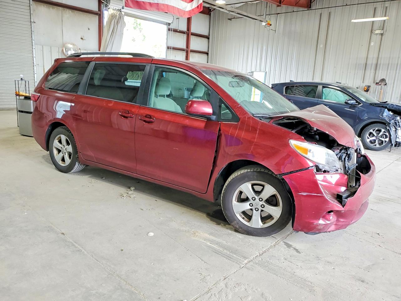 Toyota Sienna Le