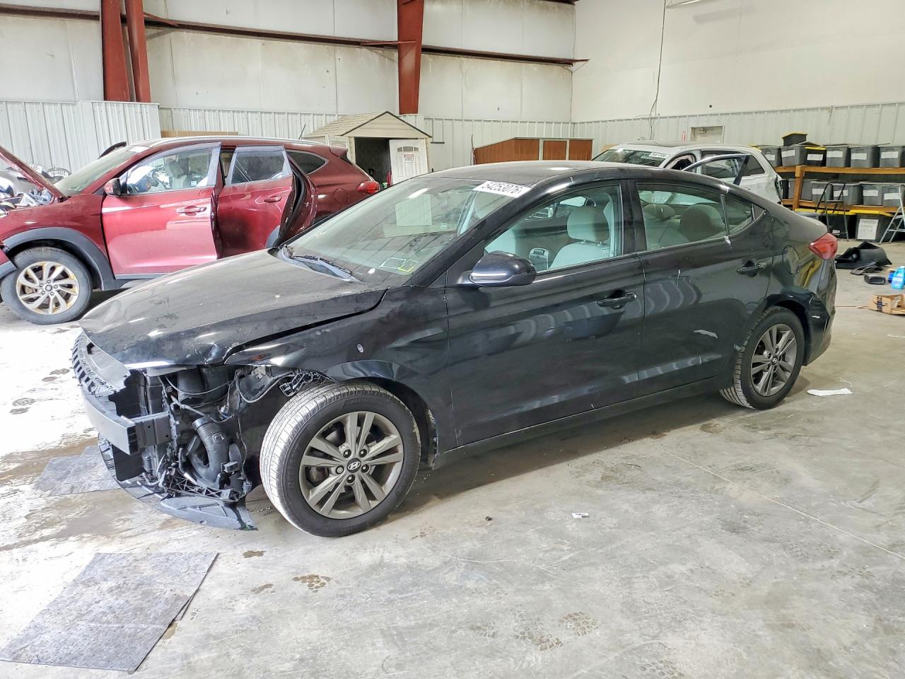 Salvage Hyundai ELANTRA Image