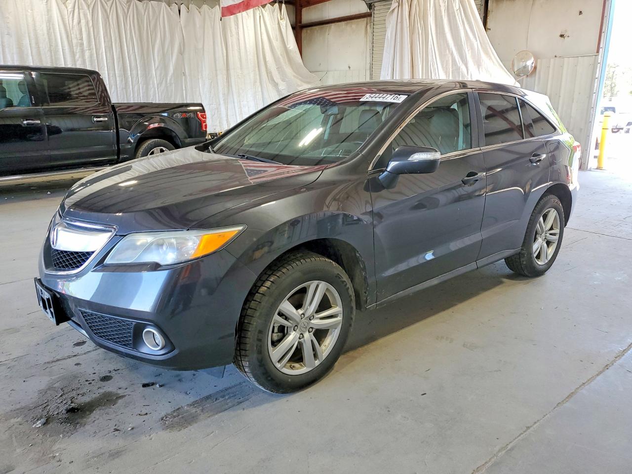 Salvage Acura RDX Image