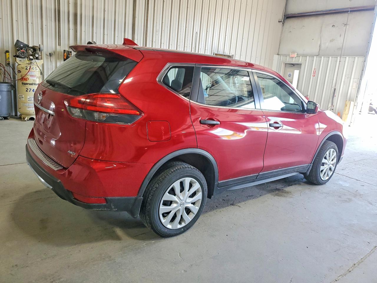 Nissan Rogue S