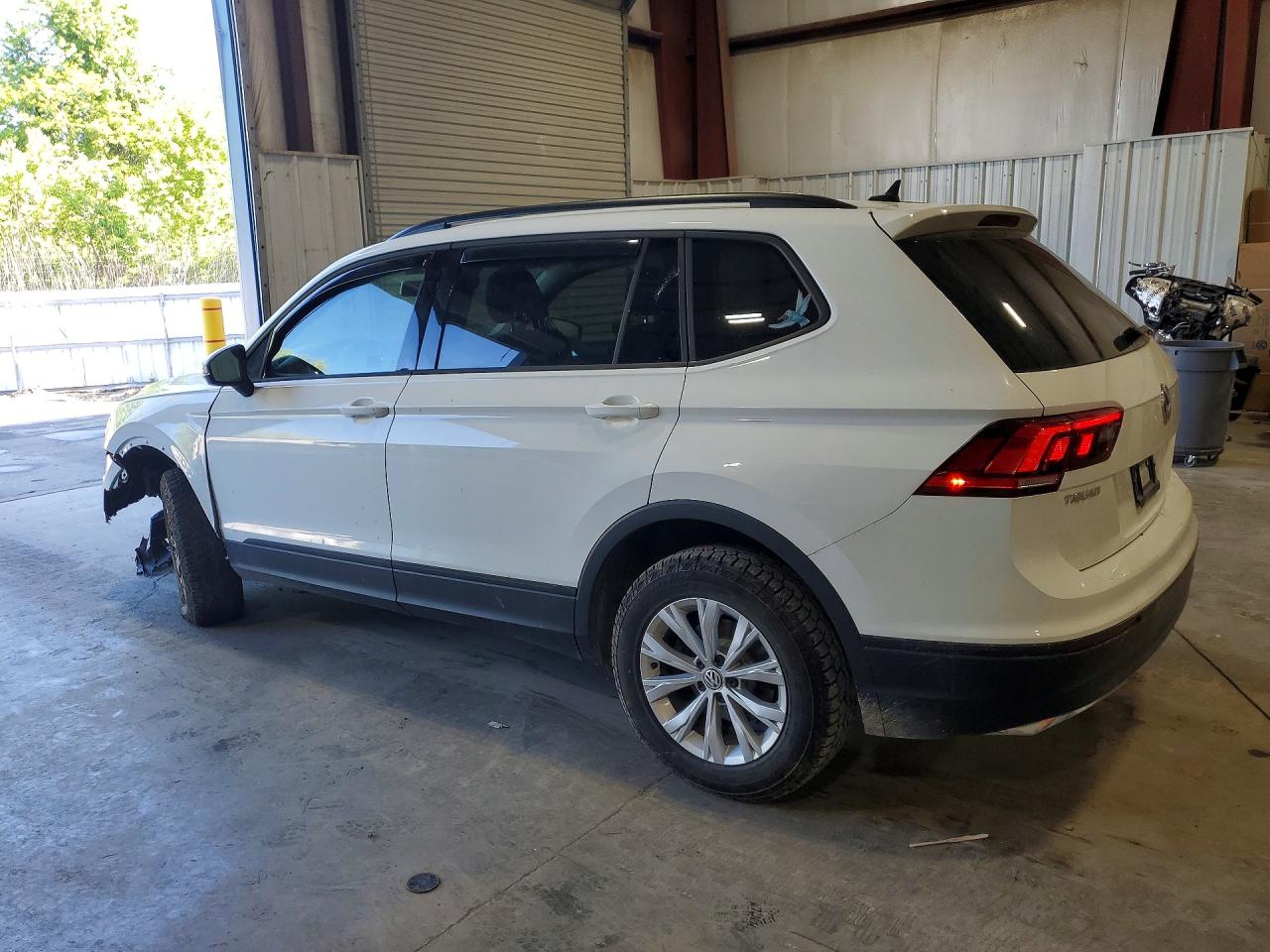 Volkswagen Tiguan S