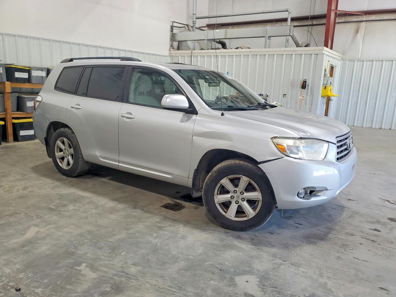 Toyota Highlander Base