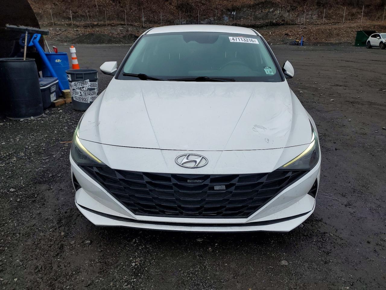Hyundai ELANTRA Sel