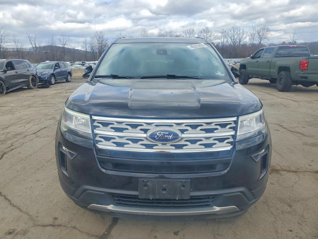 Ford Explorer Xlt