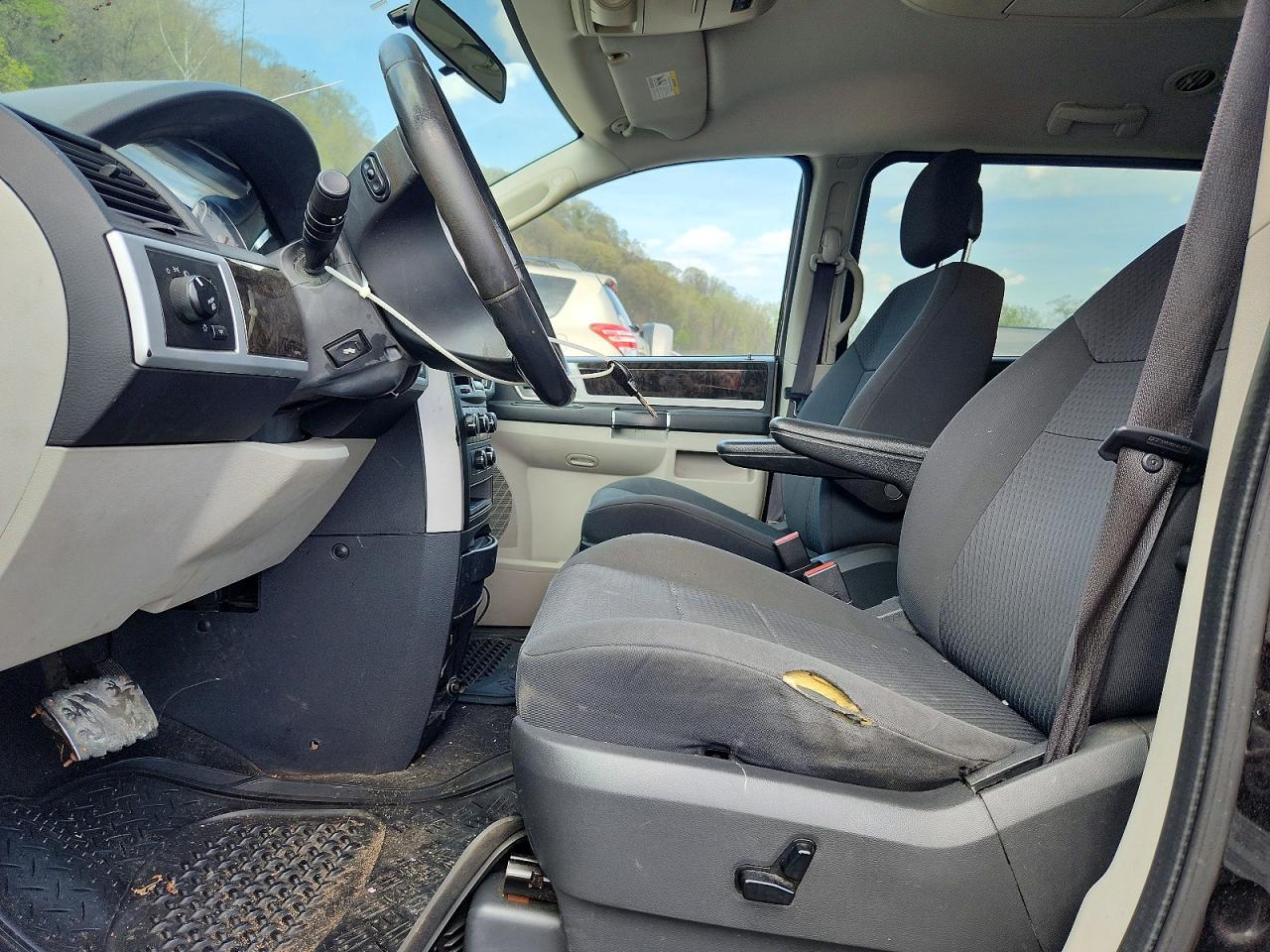 Dodge Caravan