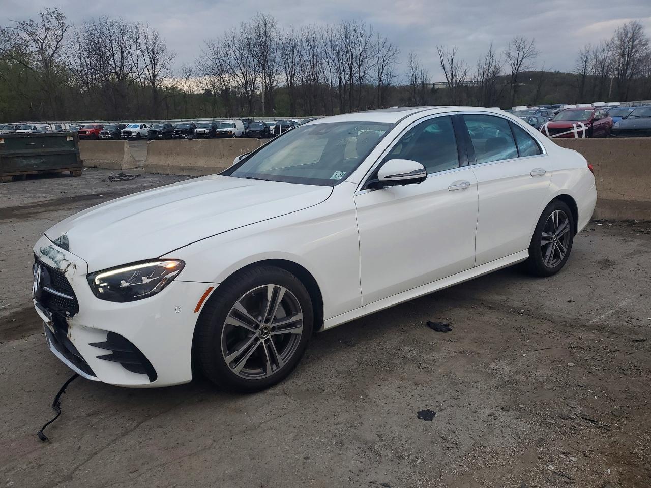 Salvage Mercedes-Benz E-Class Image