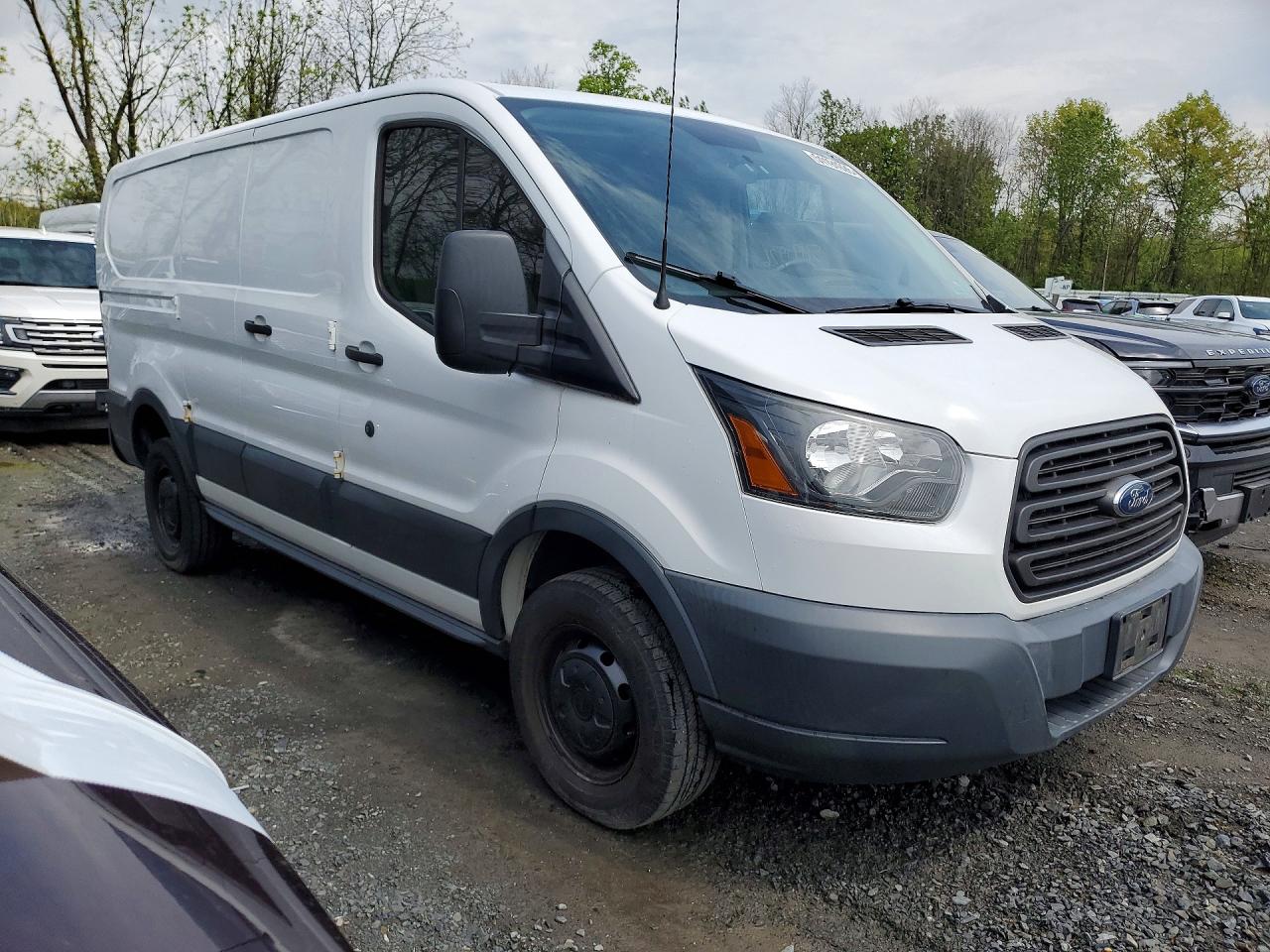 Ford Transit T-250