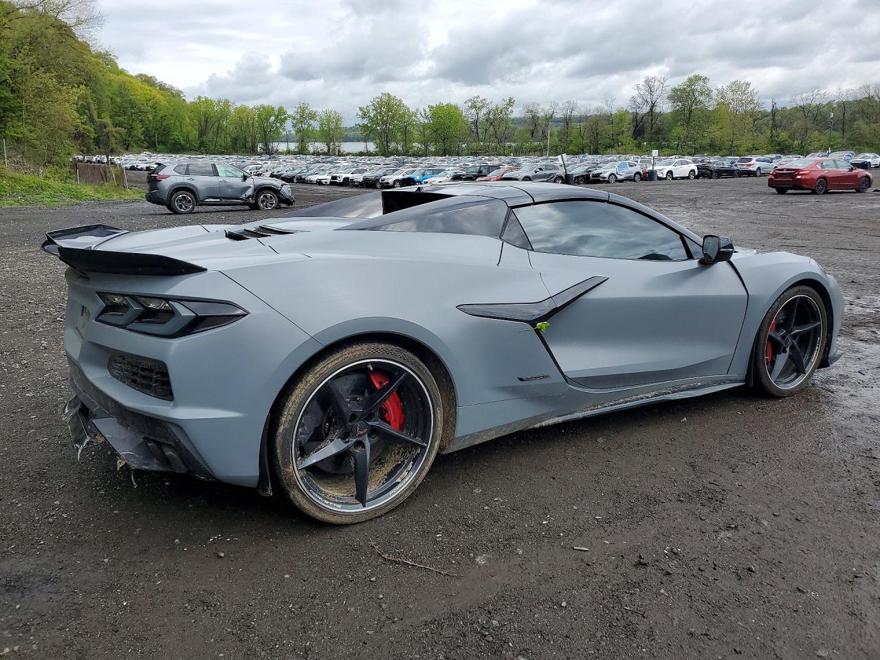 Chevrolet Corvette E-ray 3lz