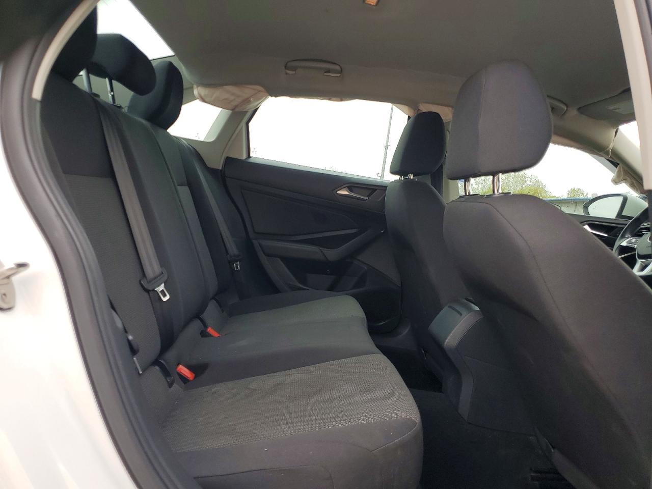 Volkswagen Jetta S