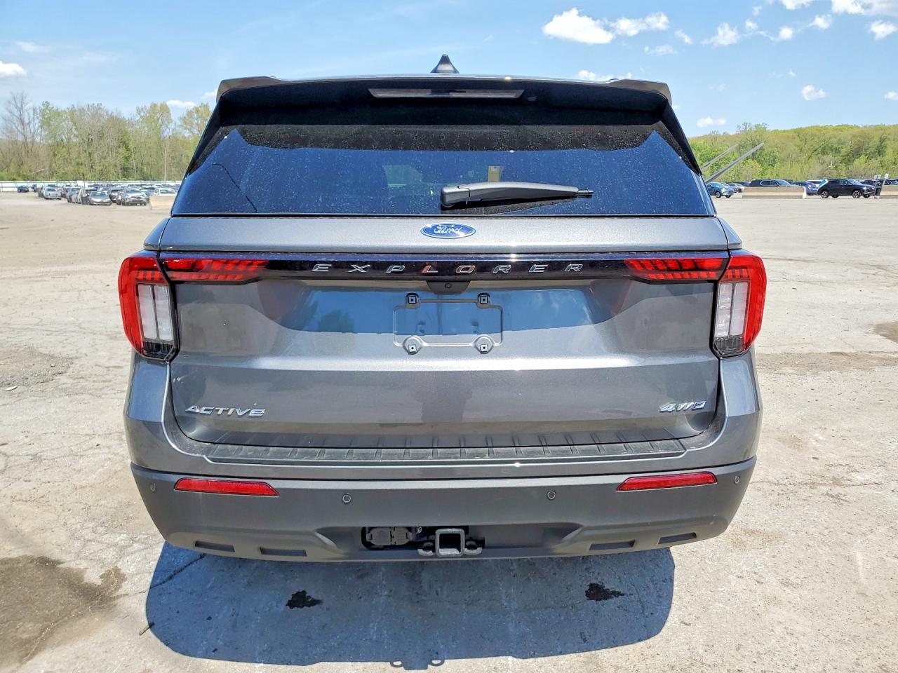 Ford Explorer Active