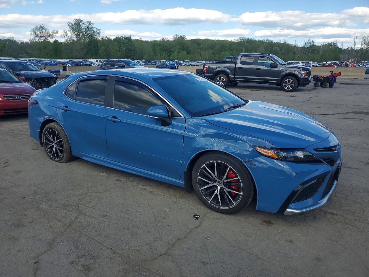 Toyota Camry Se