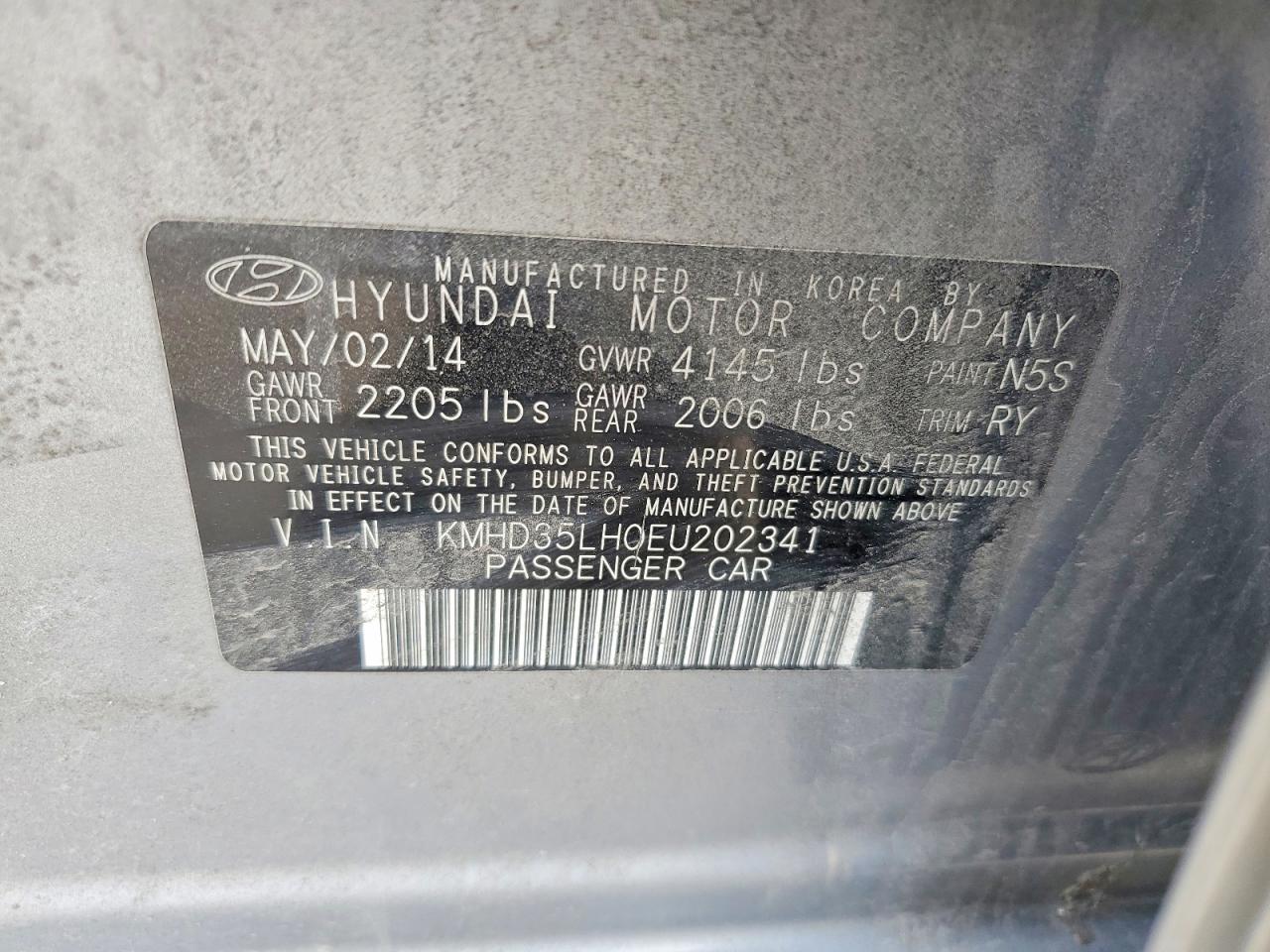 Hyundai ELANTRA Base