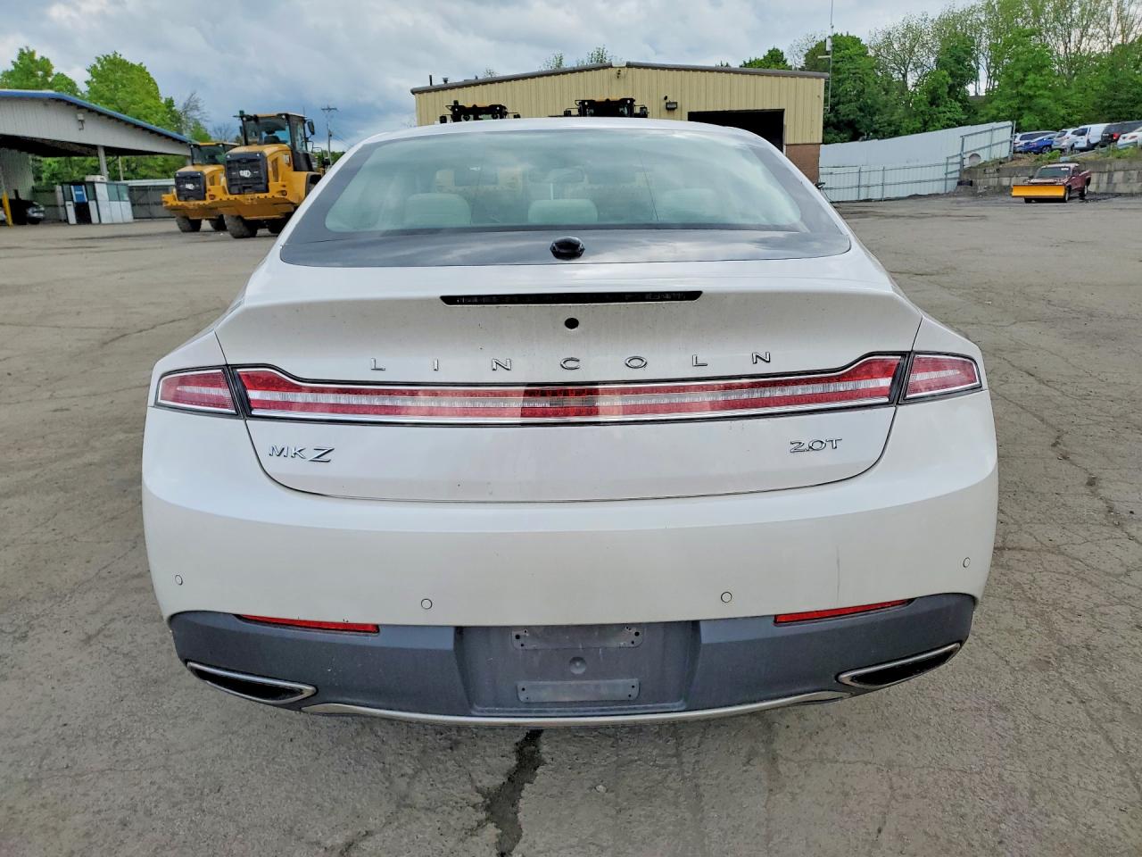 Lincoln MKZ Select
