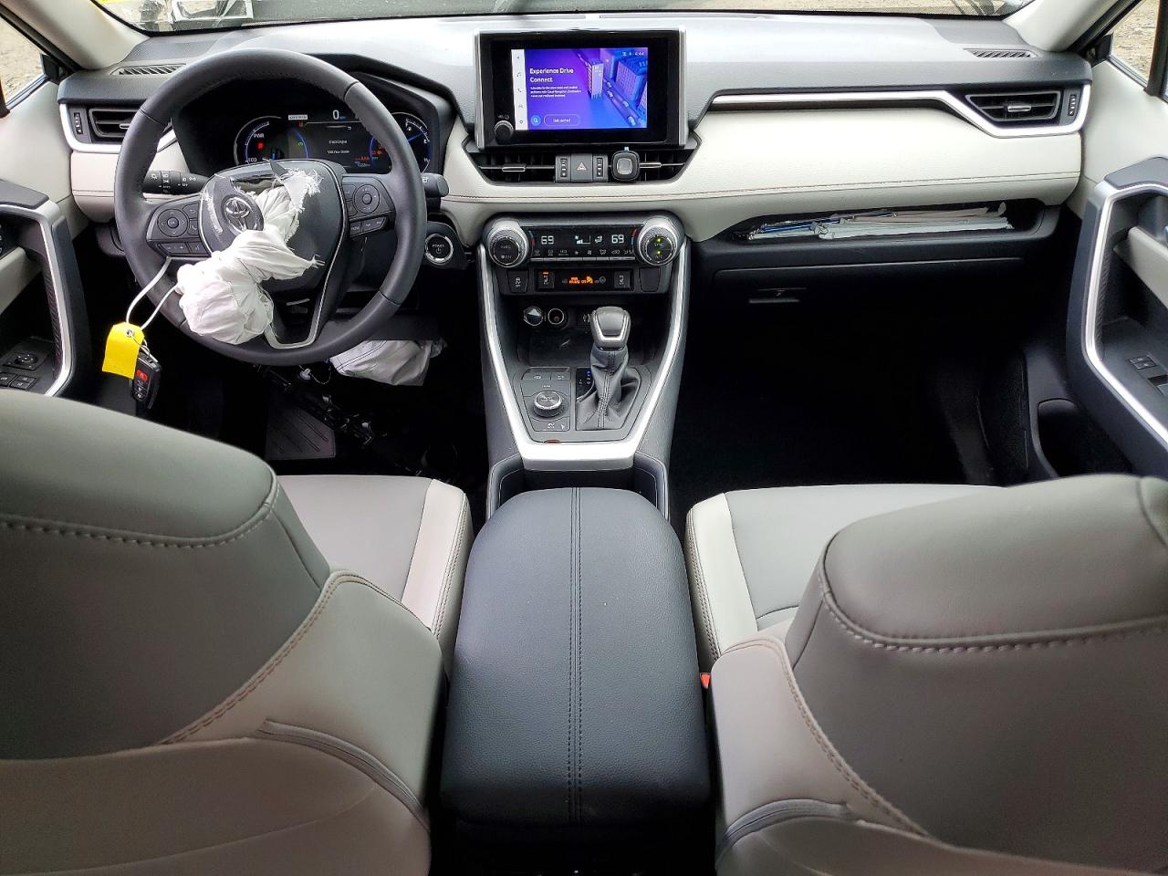 Toyota RAV4 Xle Premium