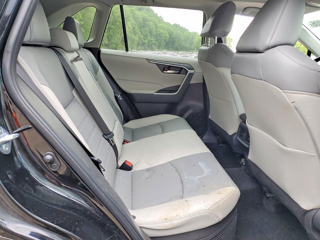 Toyota RAV4 Xle Premium