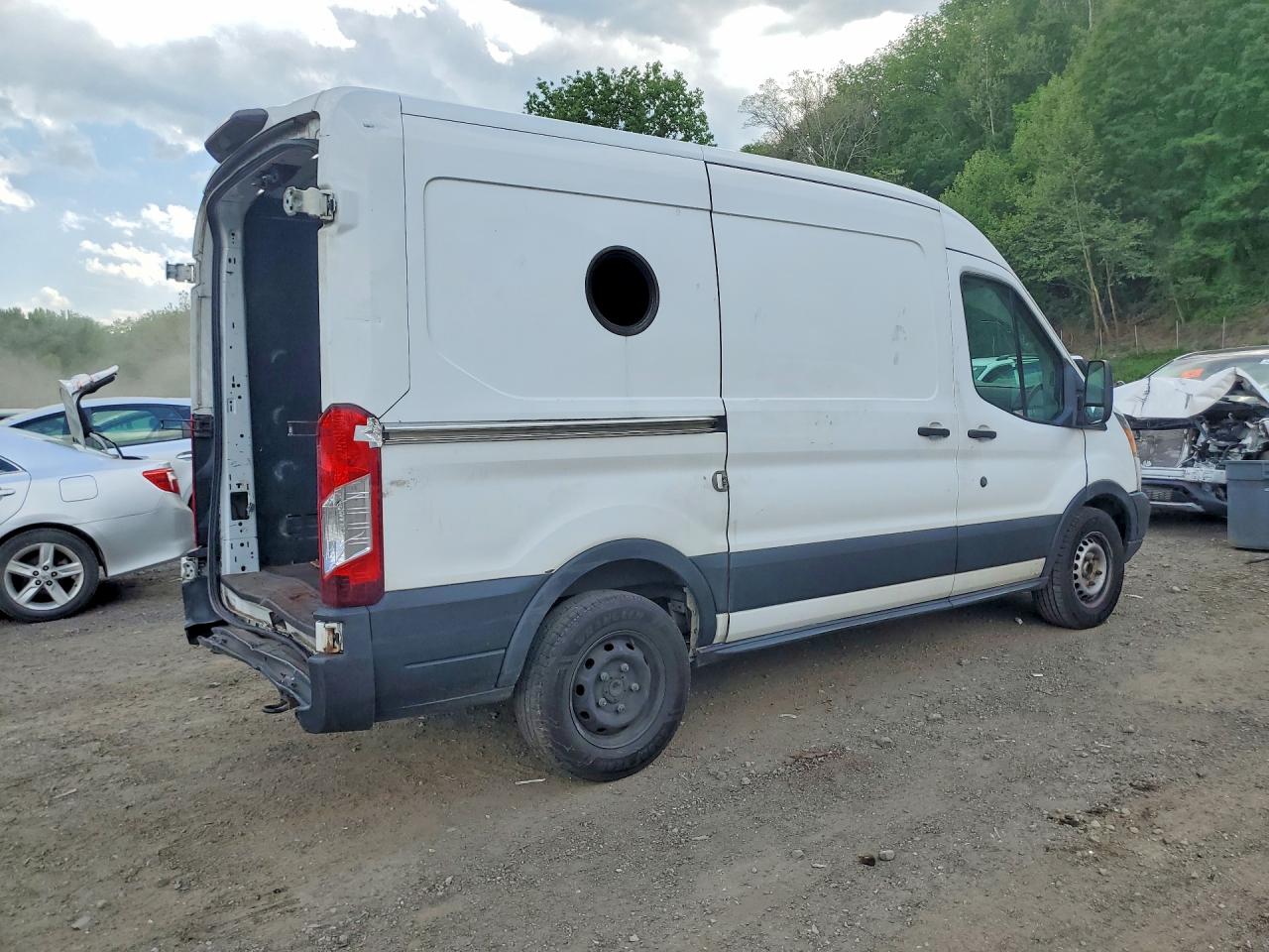 Ford Transit T-250