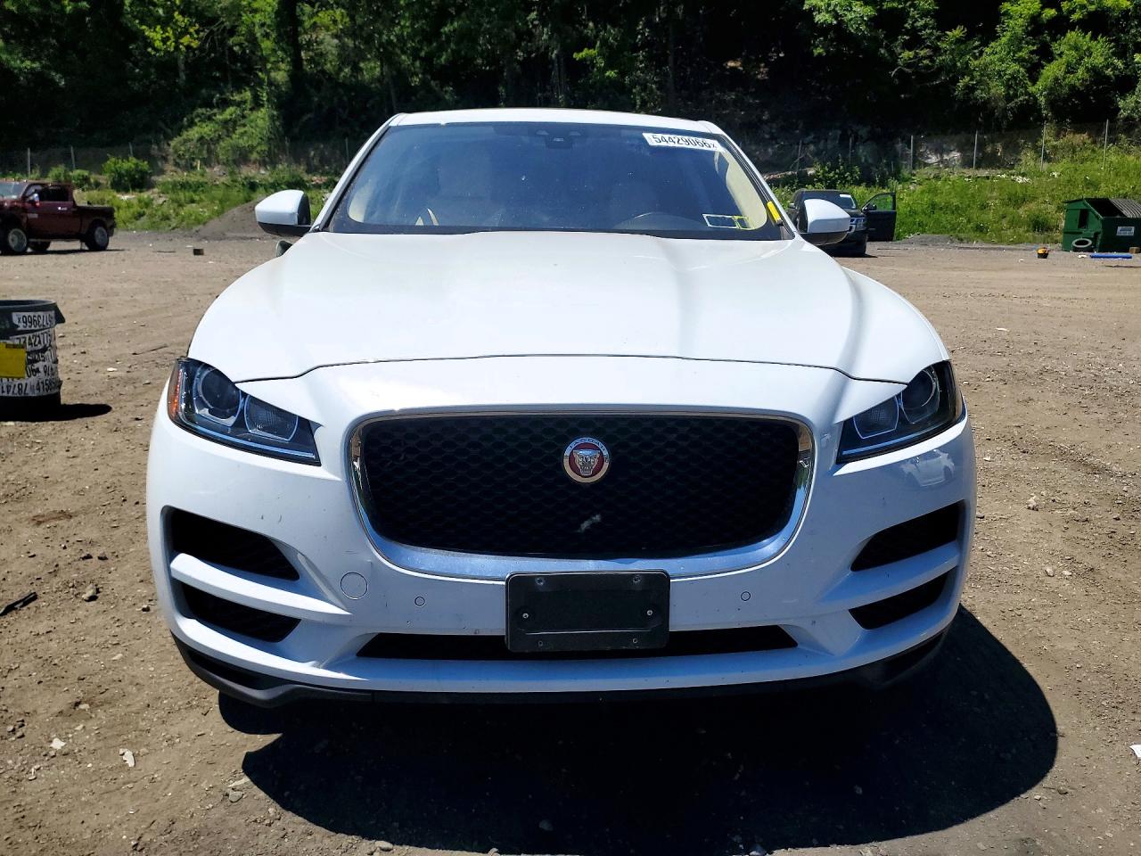 Jaguar F-PACE Premium
