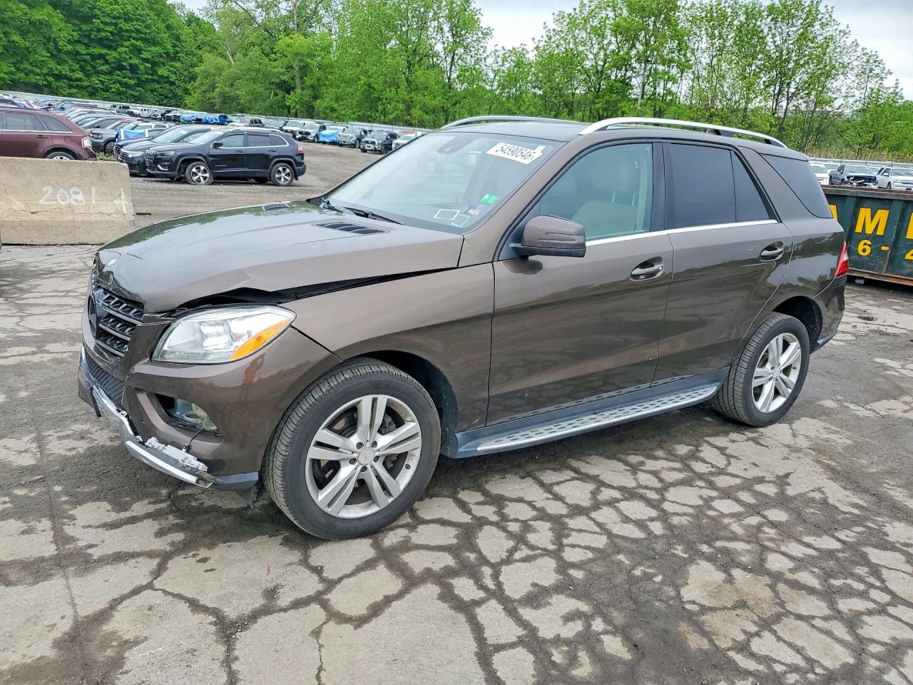 Salvage Mercedes-Benz M-Class Image