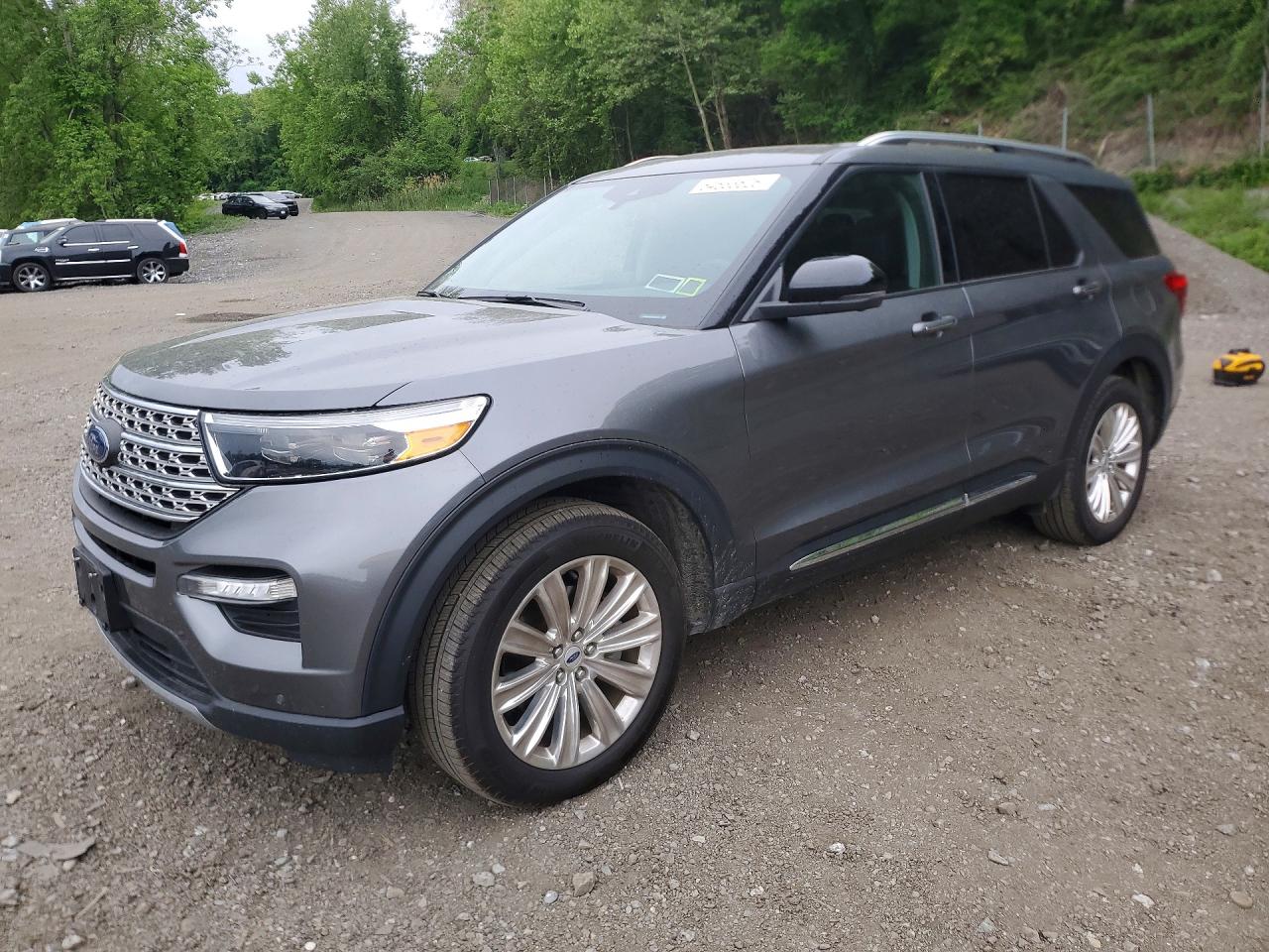 Salvage Ford Explorer Image