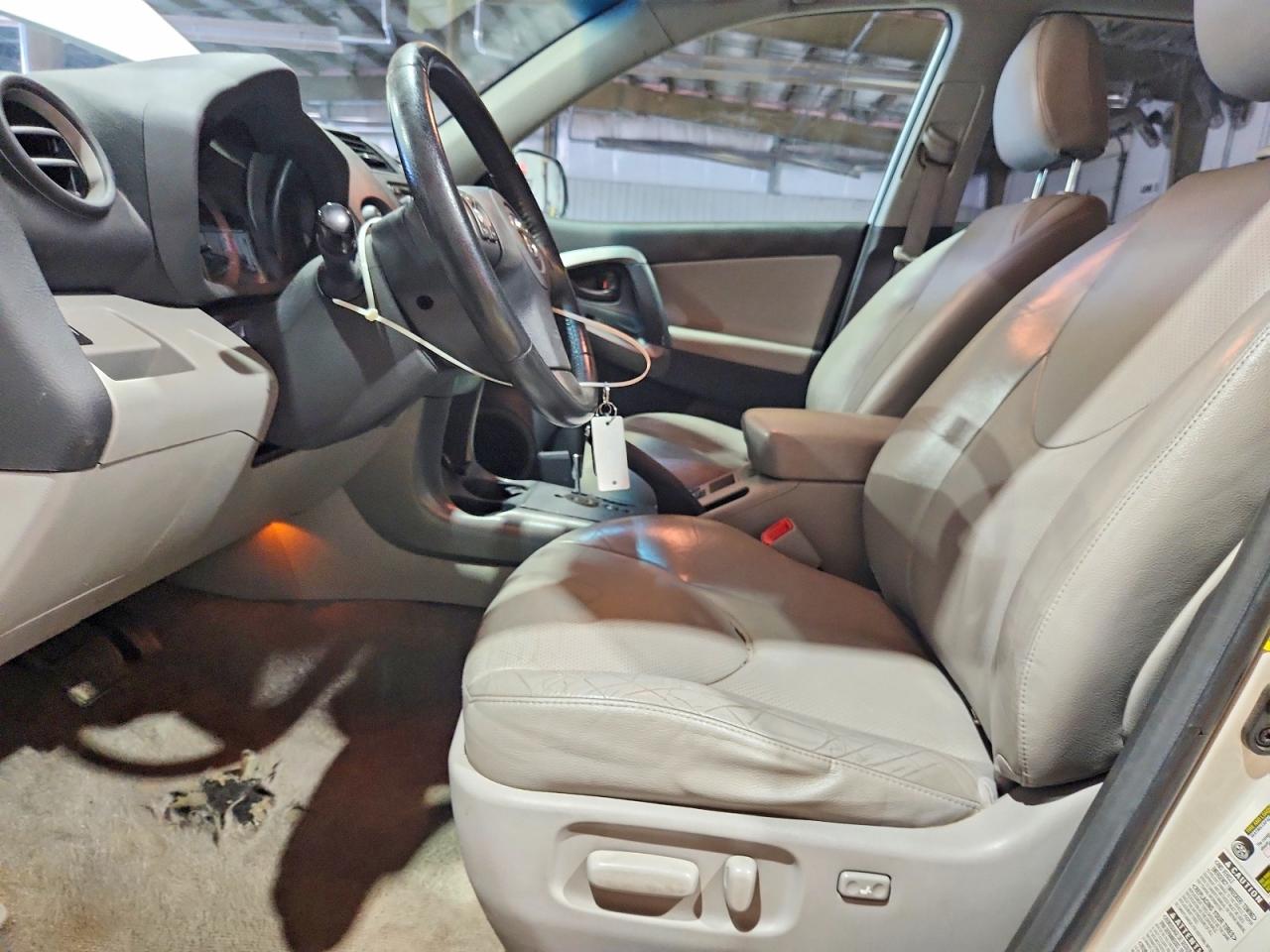 Toyota RAV4 Limited