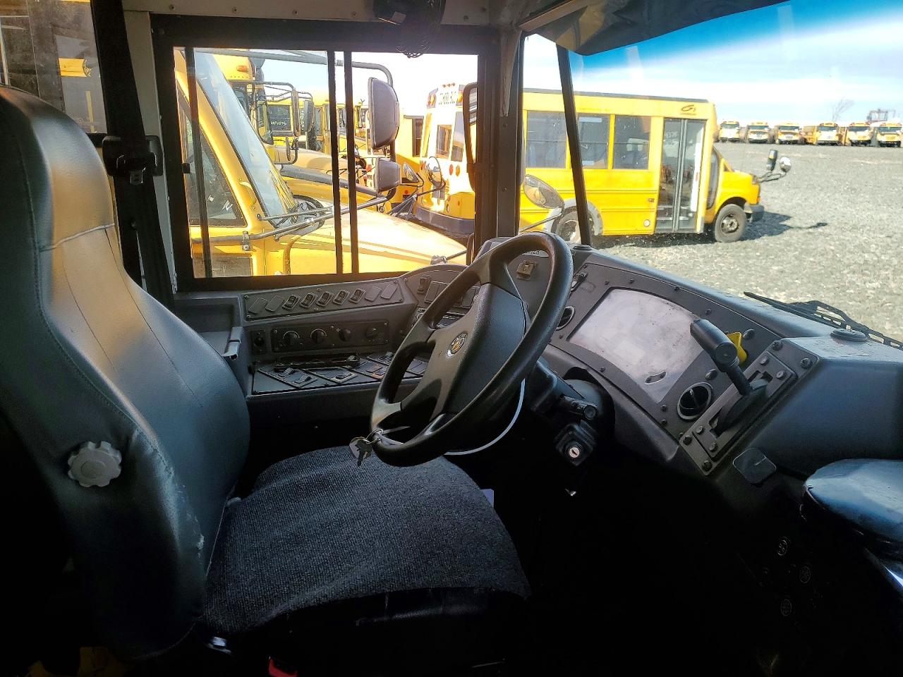 Blub School Bus