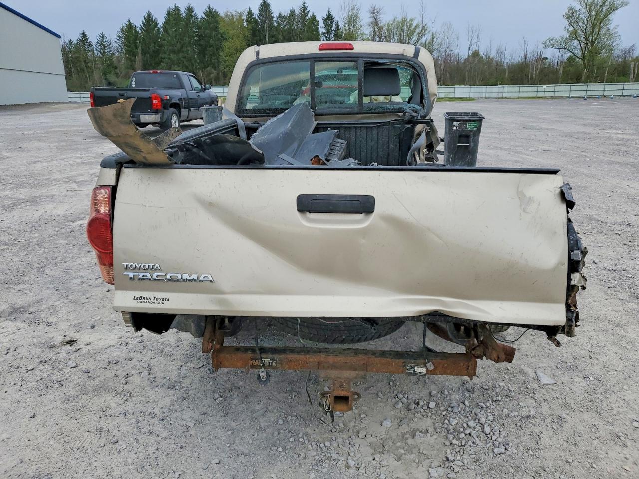 Toyota Tacoma Base