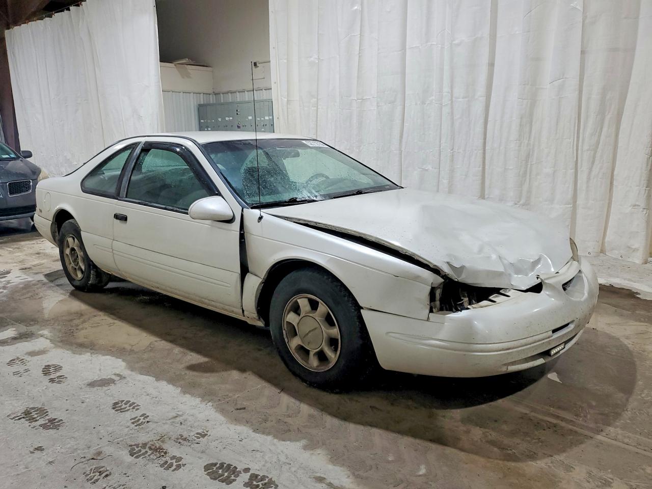 Ford Thunderbird Lx