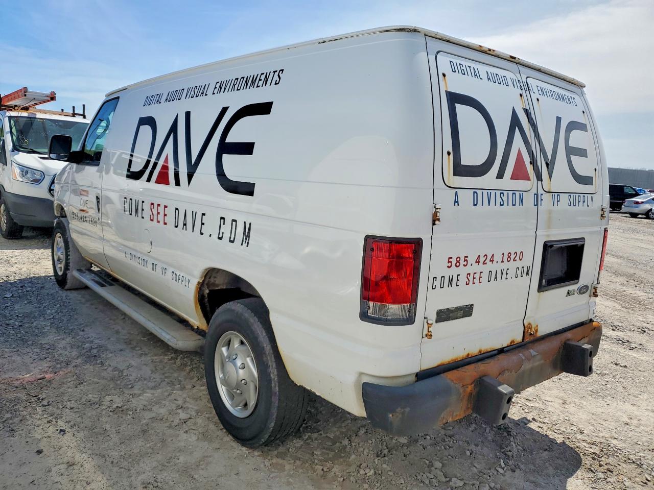 Ford Econoline E250 Van