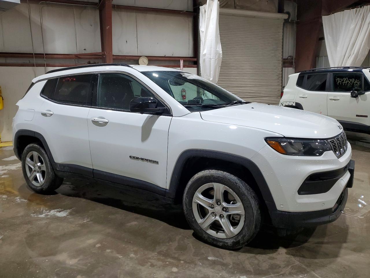 Jeep Compass Latitude