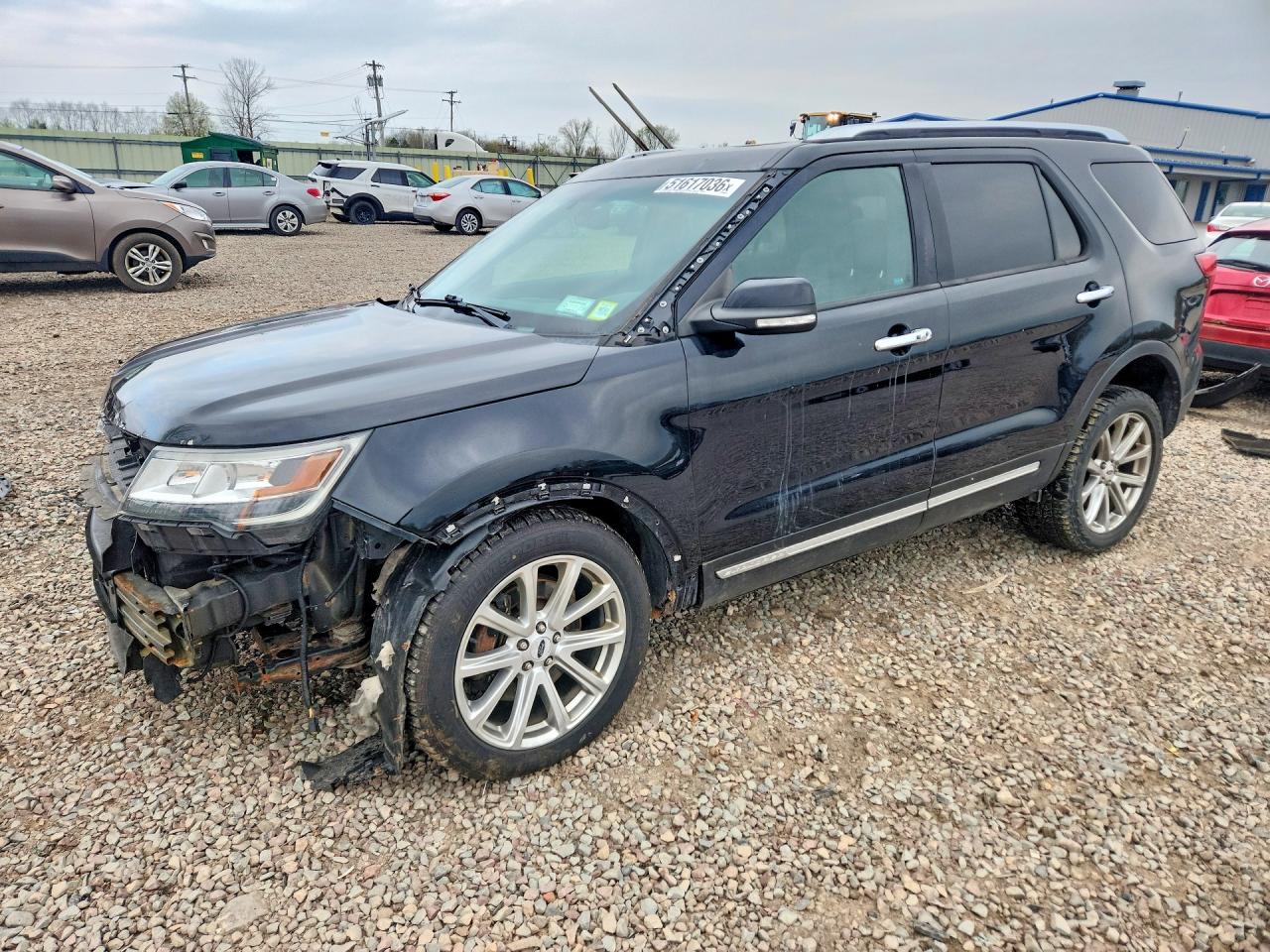 Salvage Ford Explorer Image