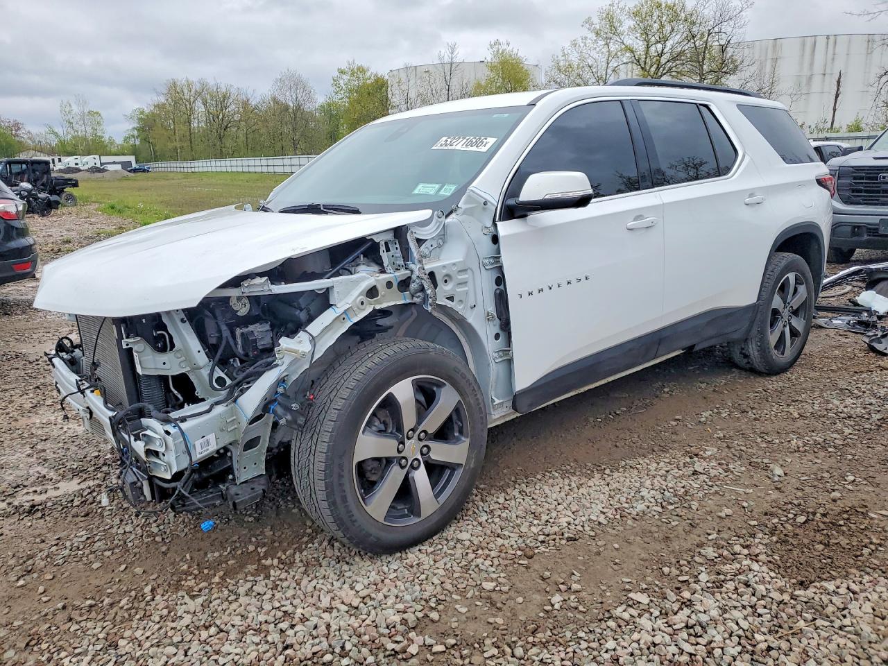 Salvage Chevrolet Traverse Image