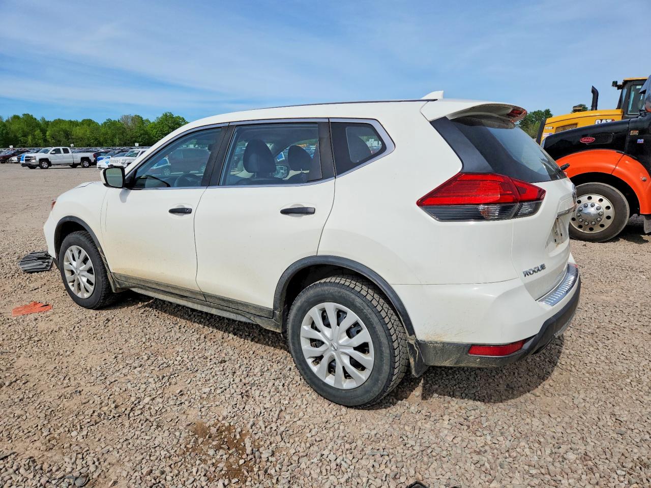 Nissan Rogue S