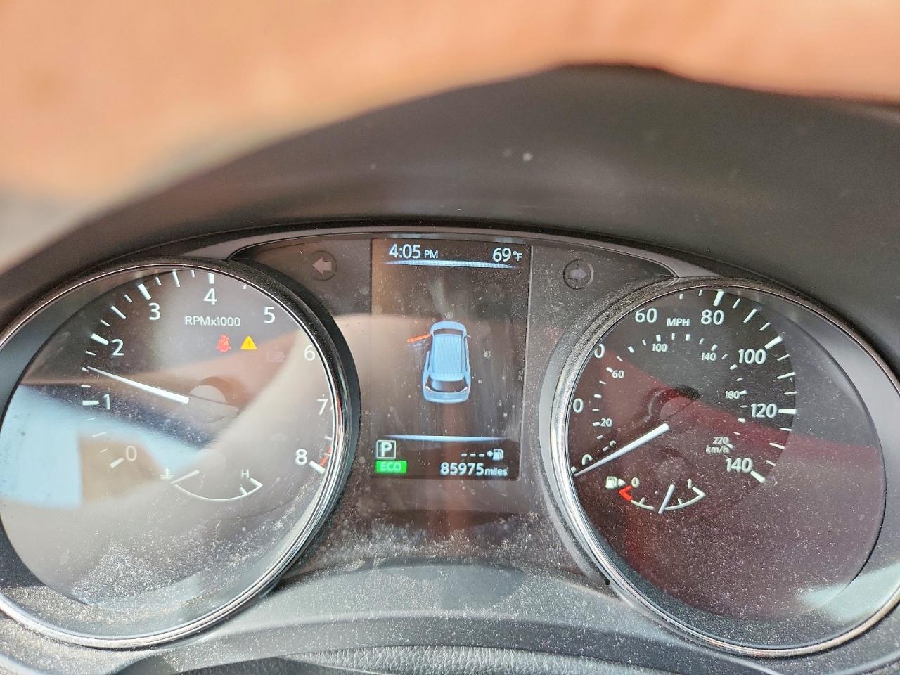 Nissan Rogue S