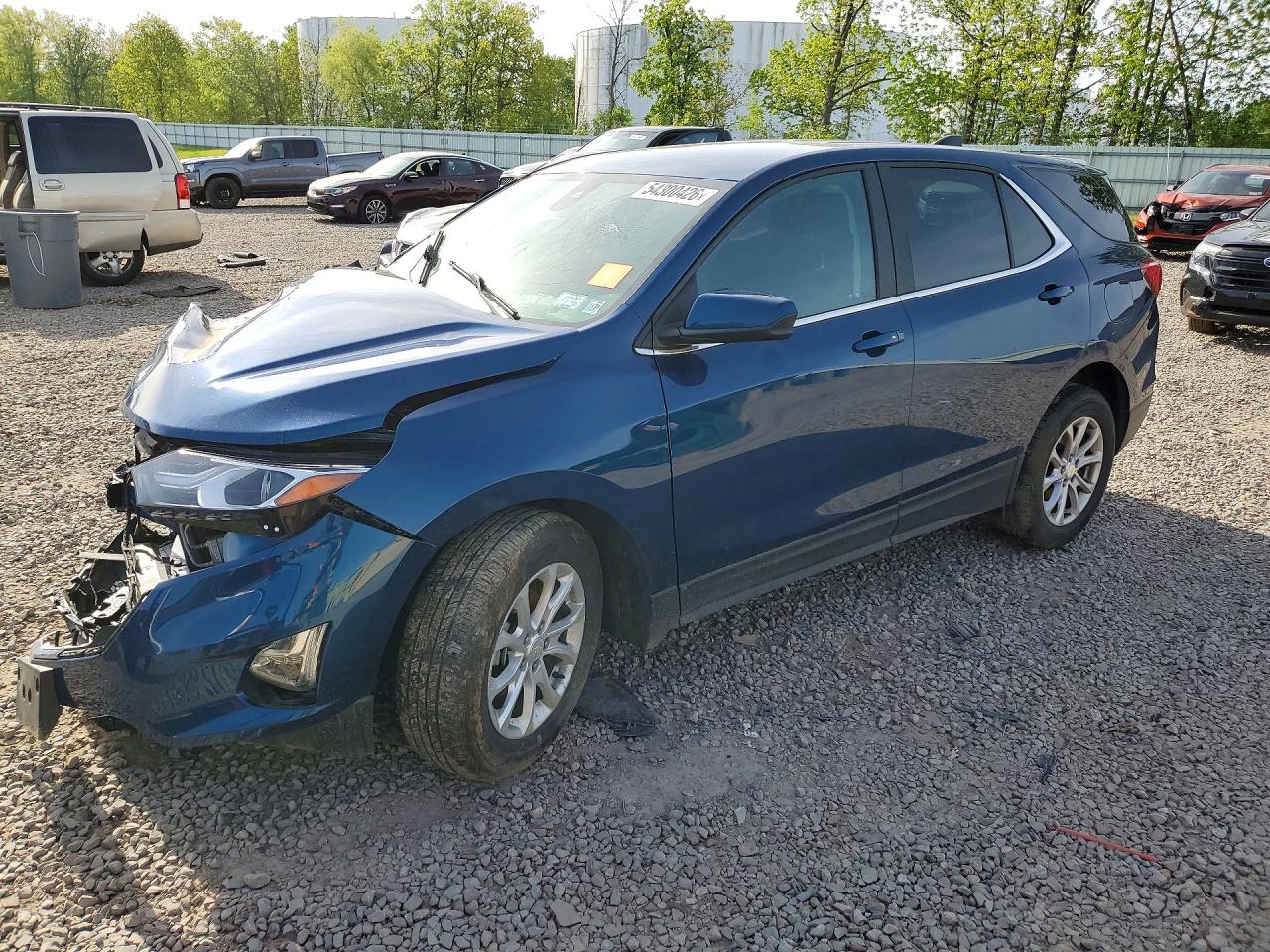 Salvage Chevrolet Equinox Image