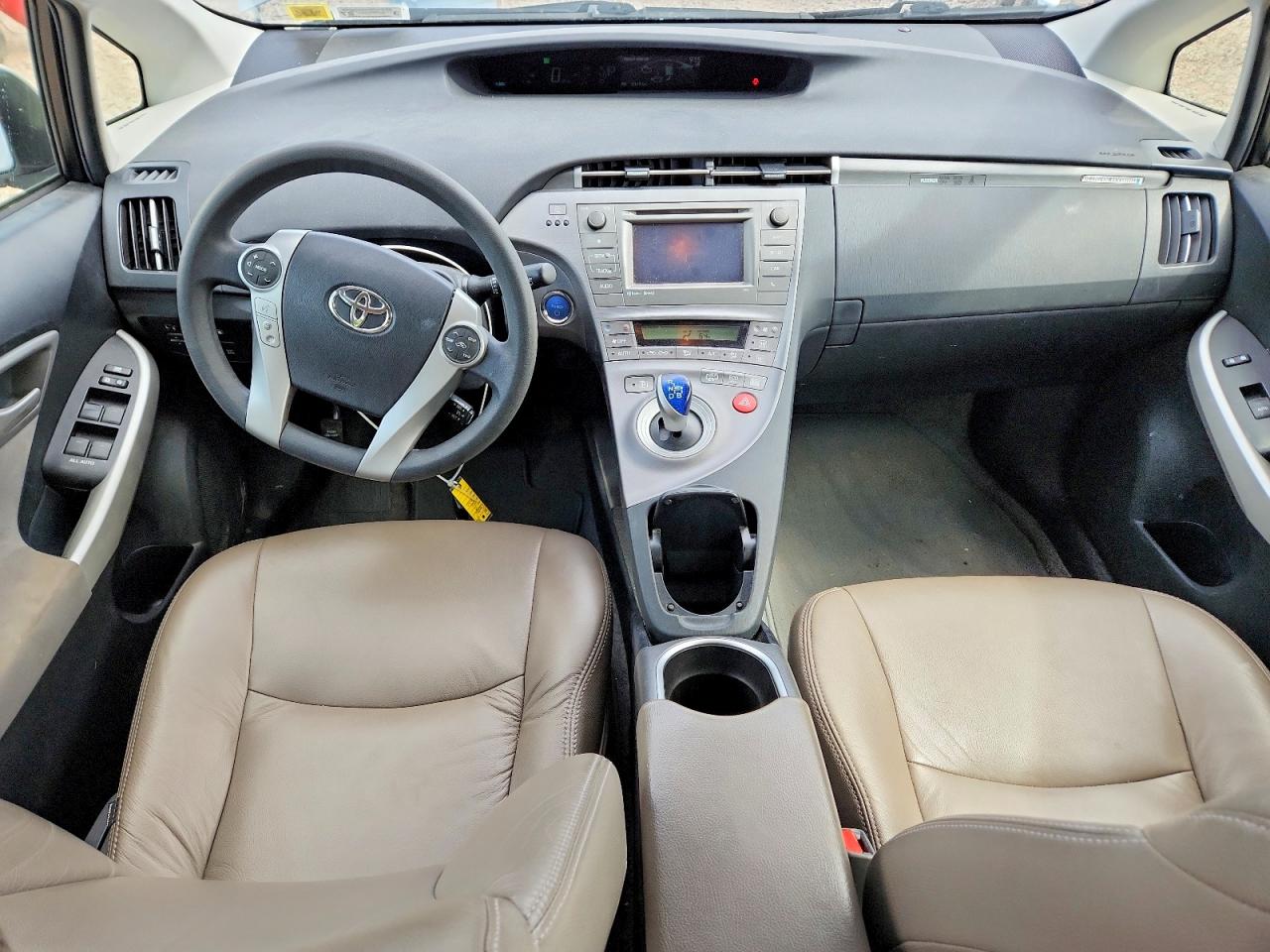 Toyota Prius Base