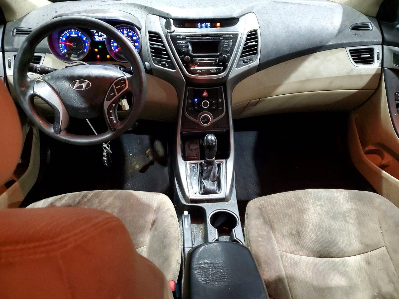 Hyundai ELANTRA Se