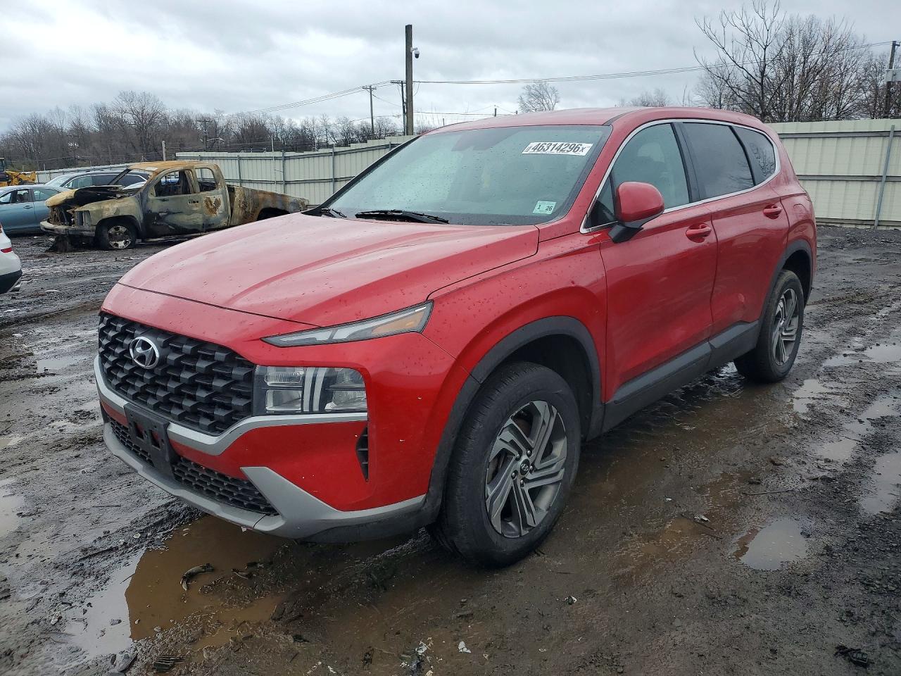 Salvage Hyundai SANTA FE Image