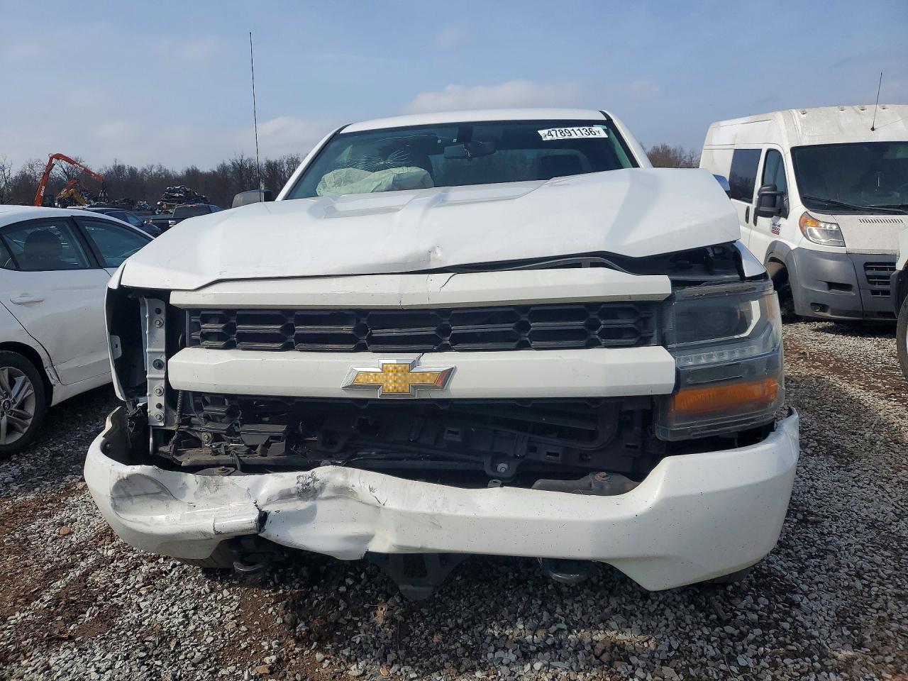 Chevrolet Silverado K1500 Custom