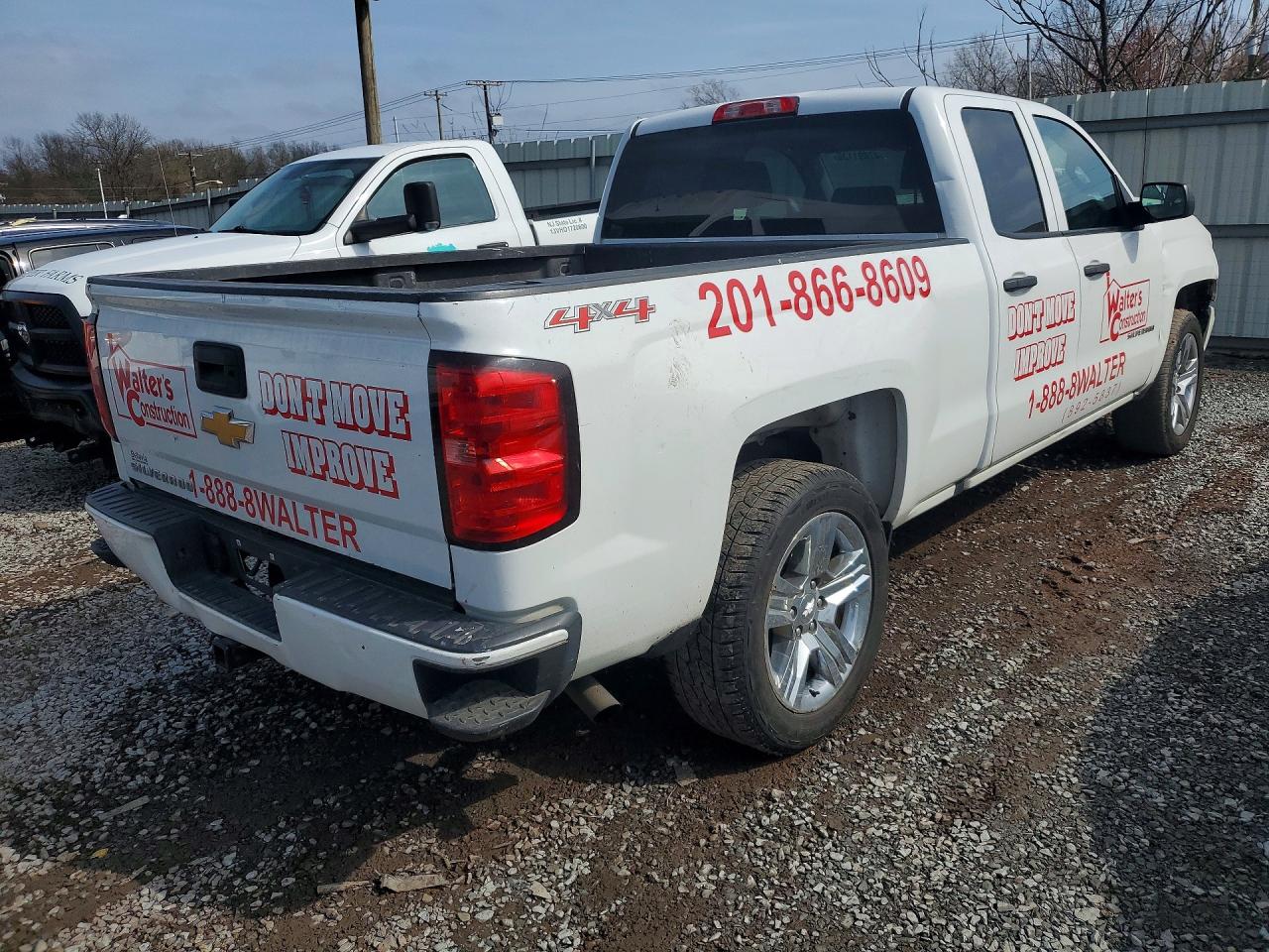 Chevrolet Silverado K1500 Custom