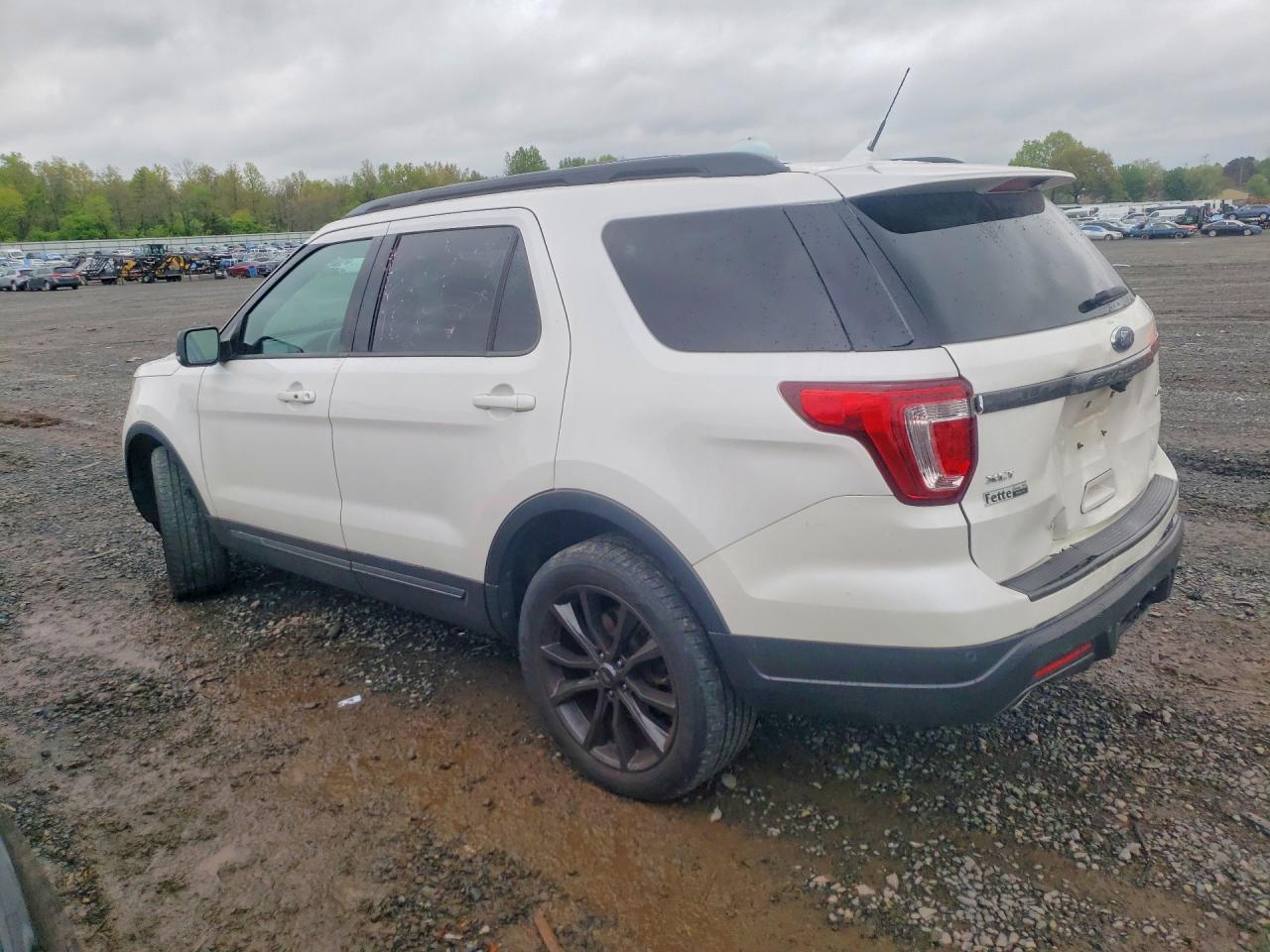 Ford Explorer Xlt