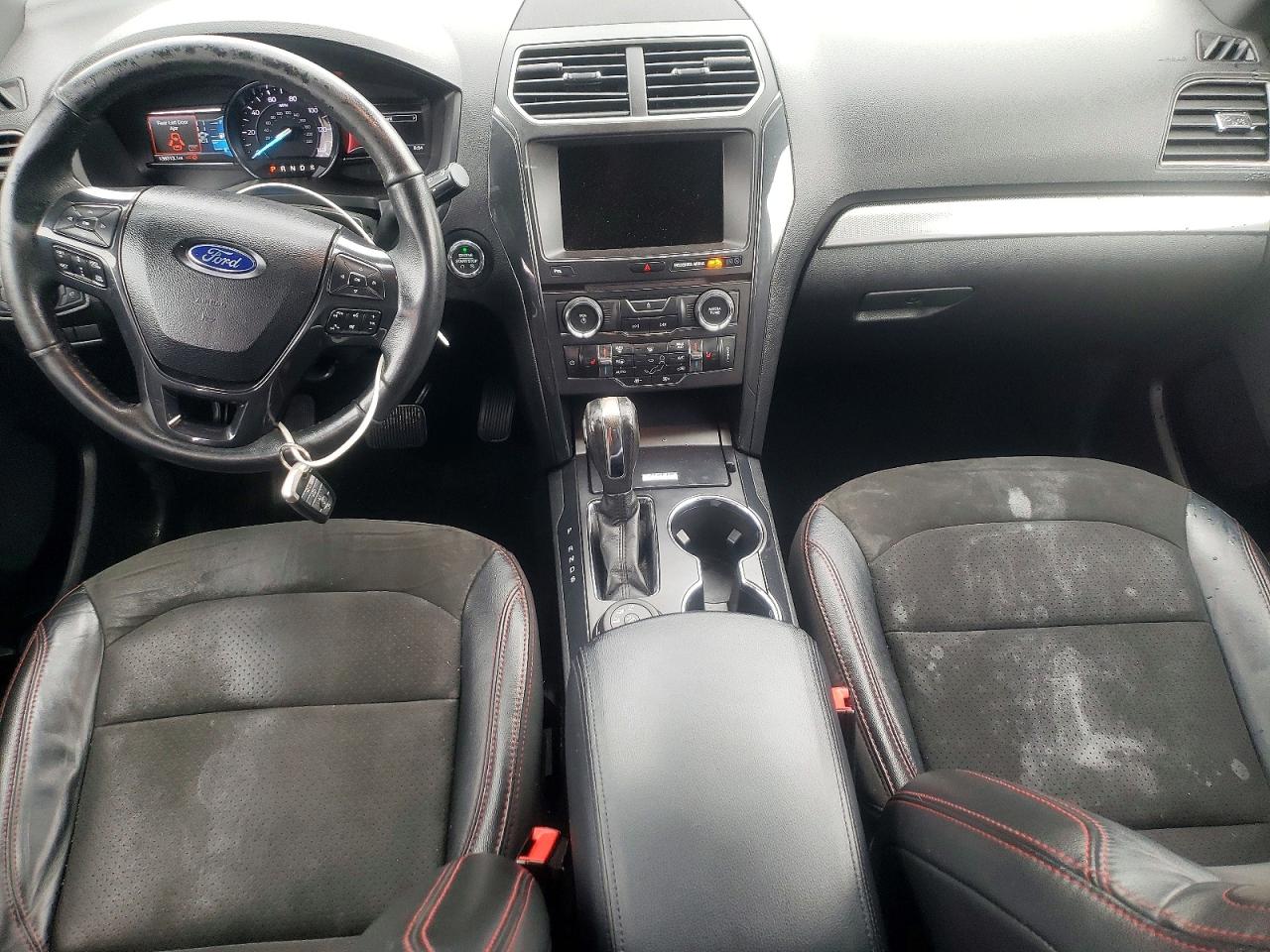 Ford Explorer Xlt
