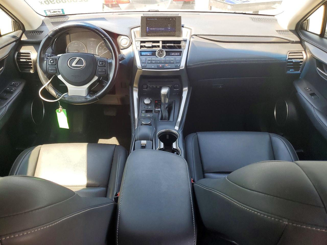 Lexus NX Base