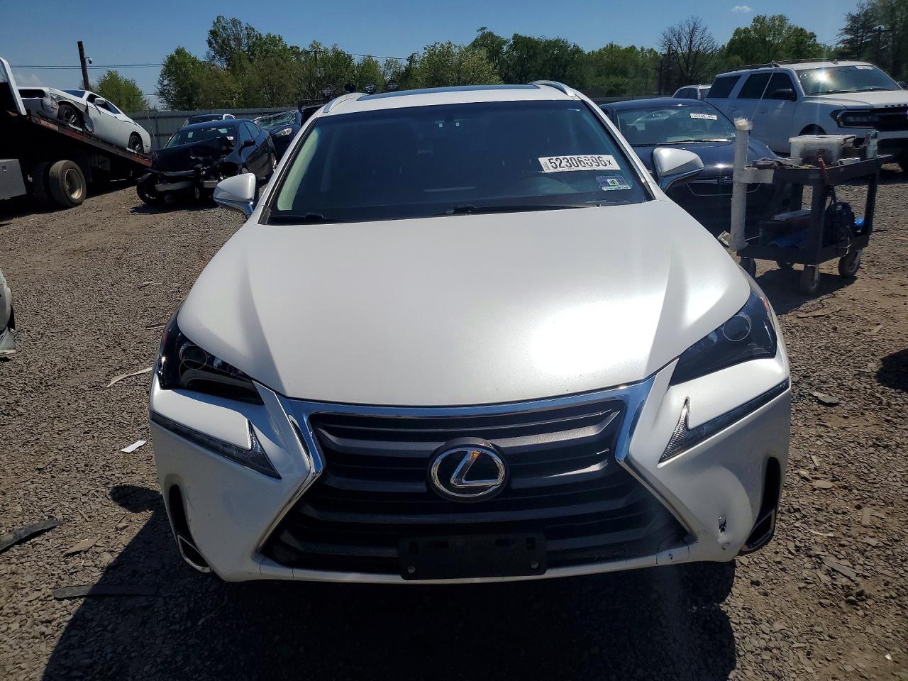 Lexus NX Base