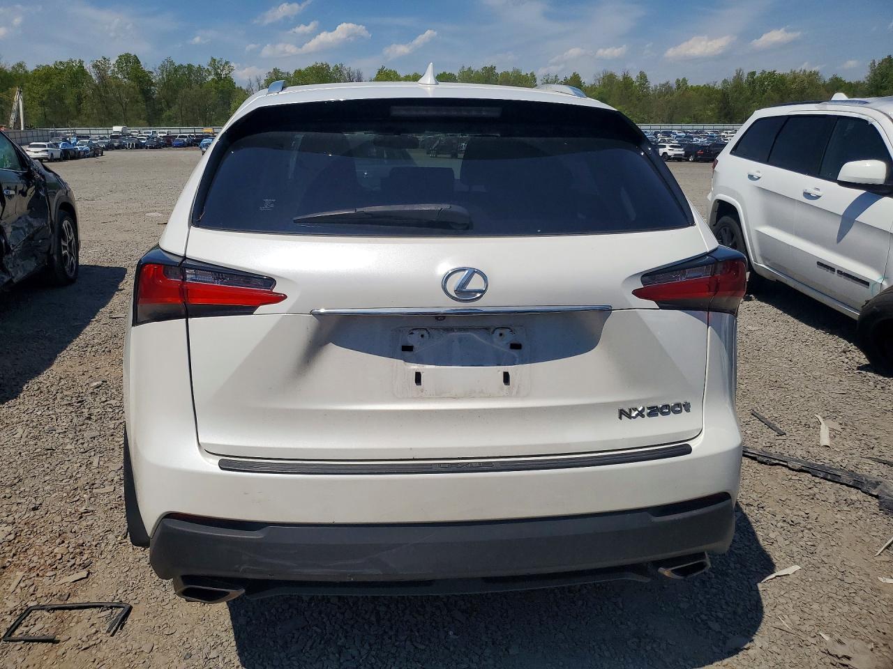 Lexus NX Base