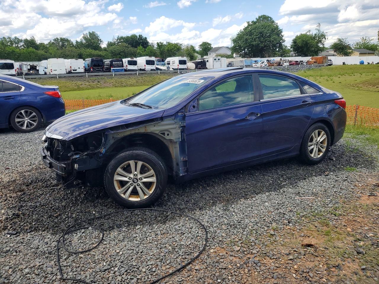 Salvage Hyundai SONATA Image