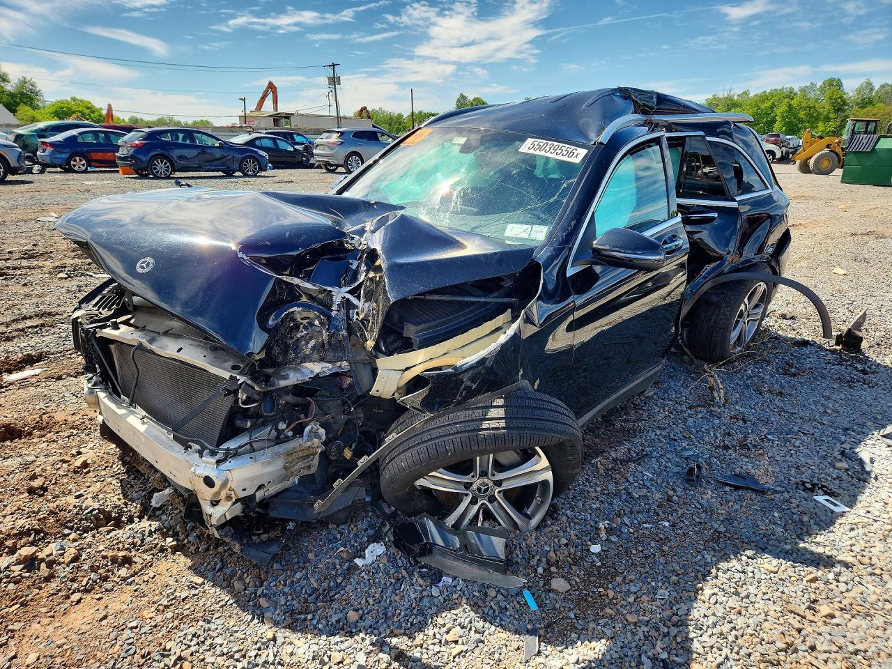Salvage Mercedes-Benz GLC Image