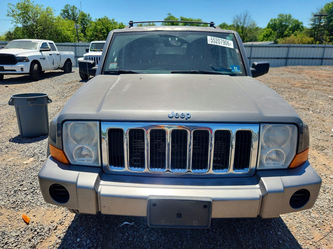 Jeep Commander