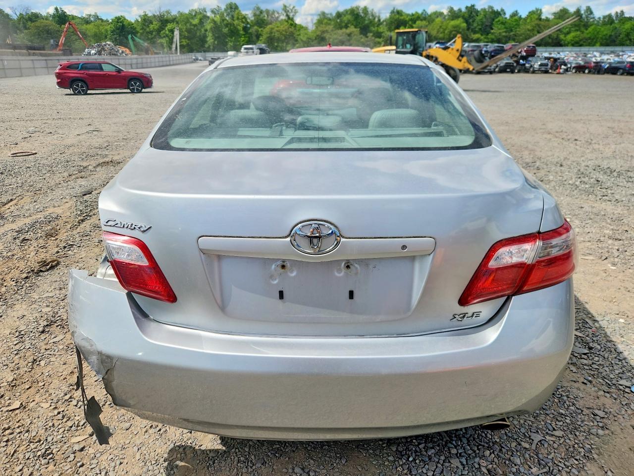 Toyota Camry Xle