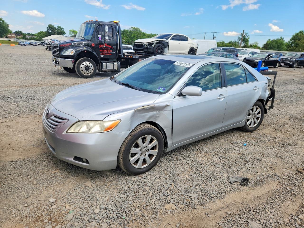 Salvage Toyota Camry Image