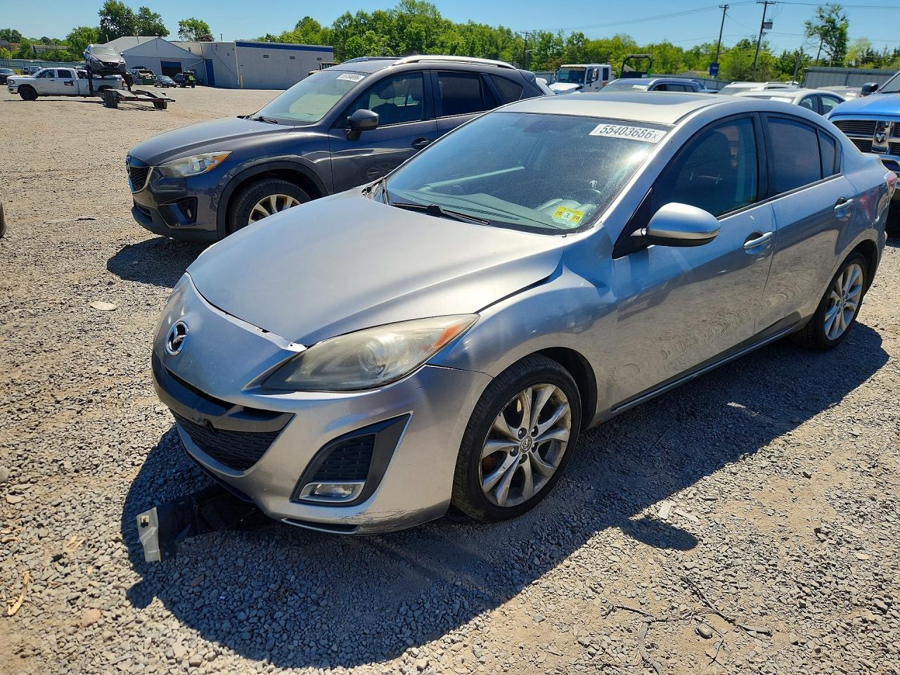 Salvage Mazda Mazda3 Image